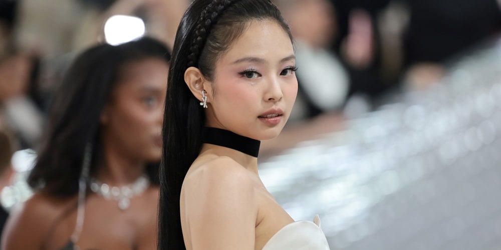 BLACKPINK's Jennie Officially Signs Solo Deal with Columbia Records