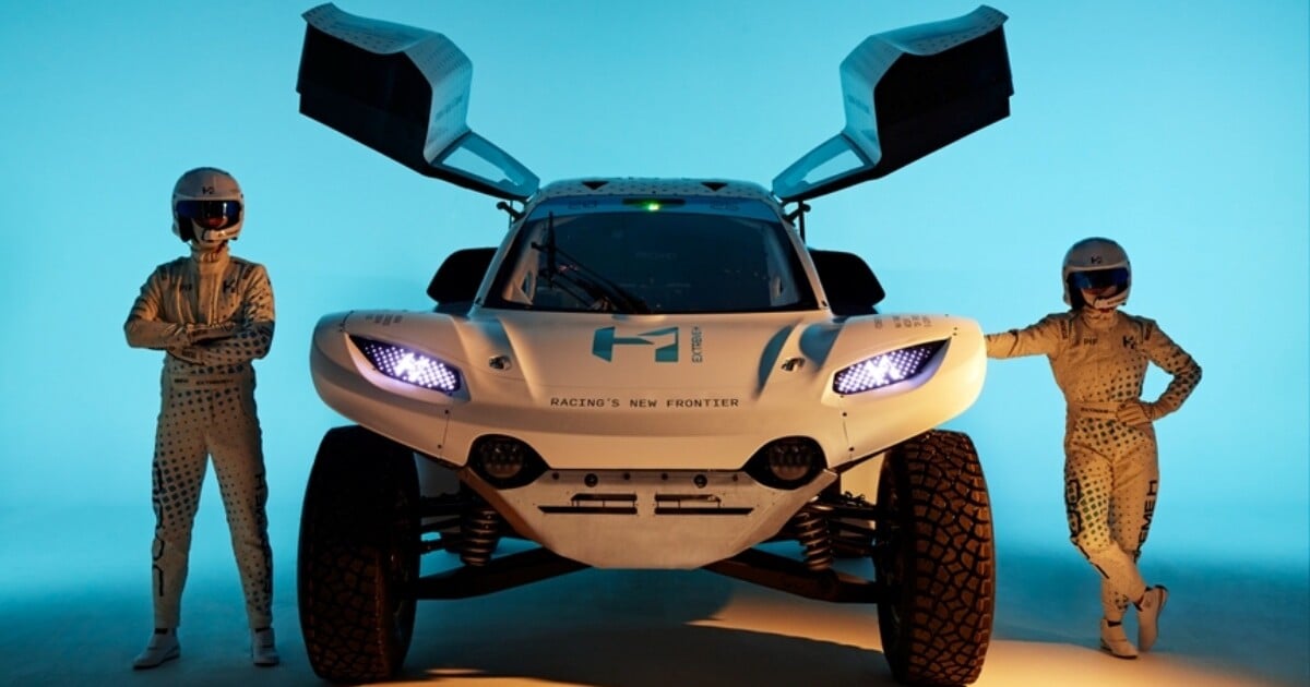 World's first hydrogen race car passes FIA crash tests