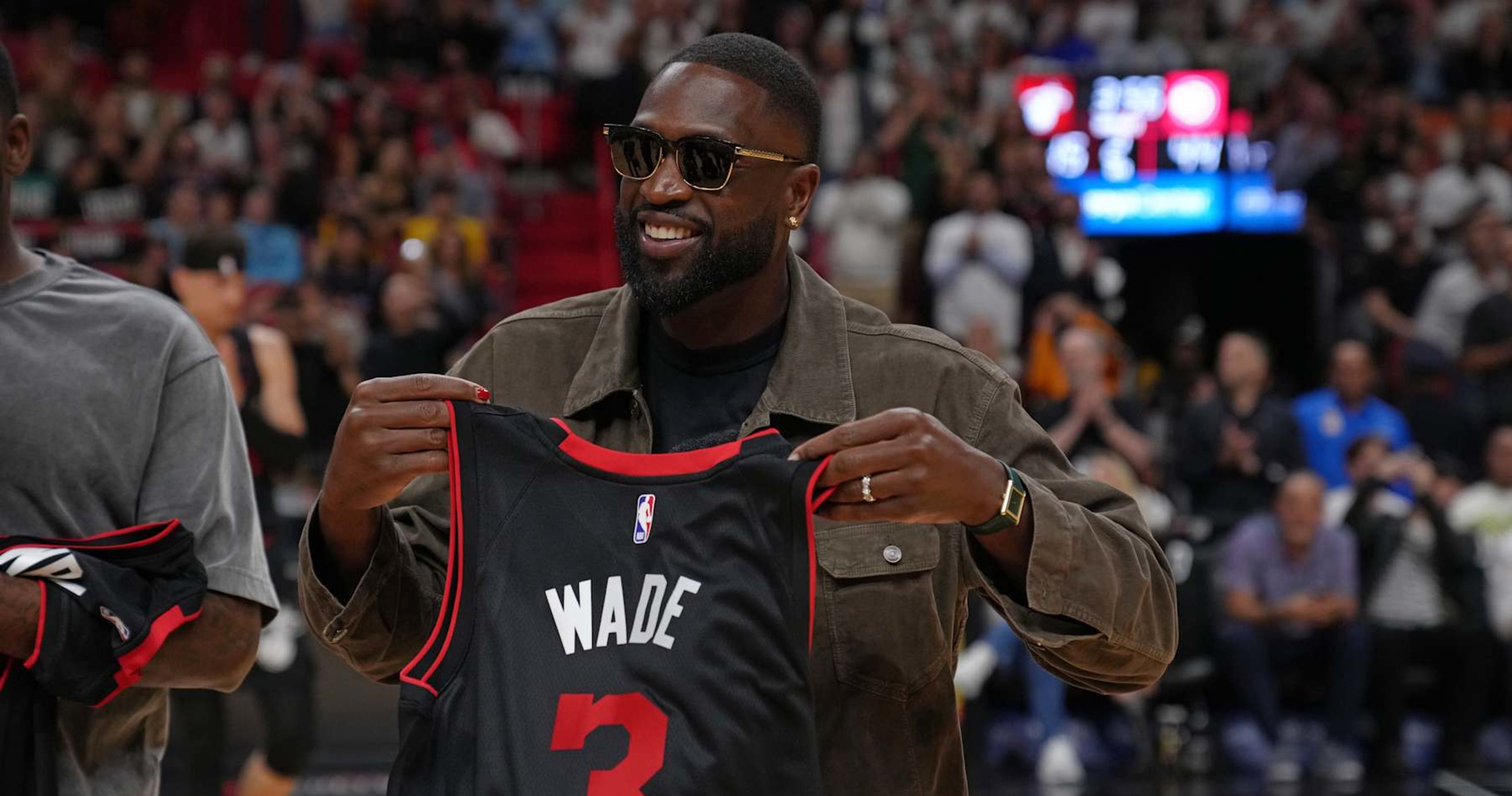 NBA Legend Dwyane Wade 'Forever Thankful' to Get Statue at Heat's Kaseya Center