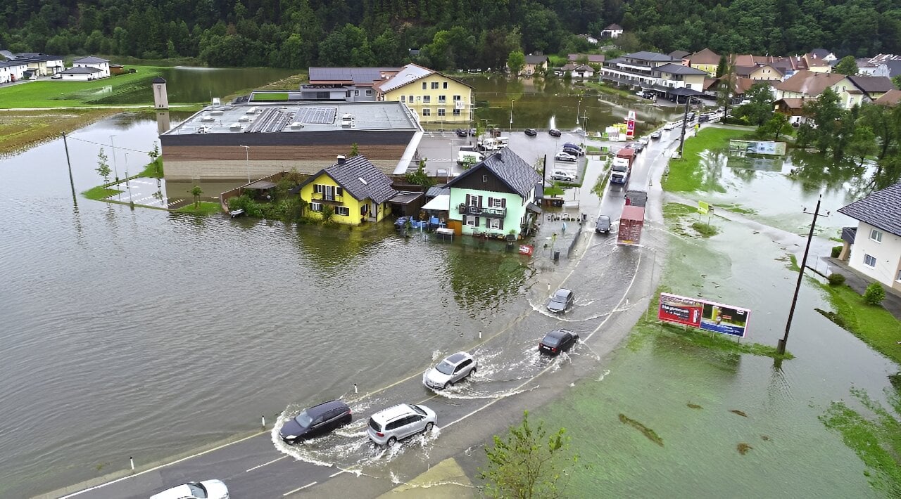 Storm Boris toll rises to 21 in central Europe