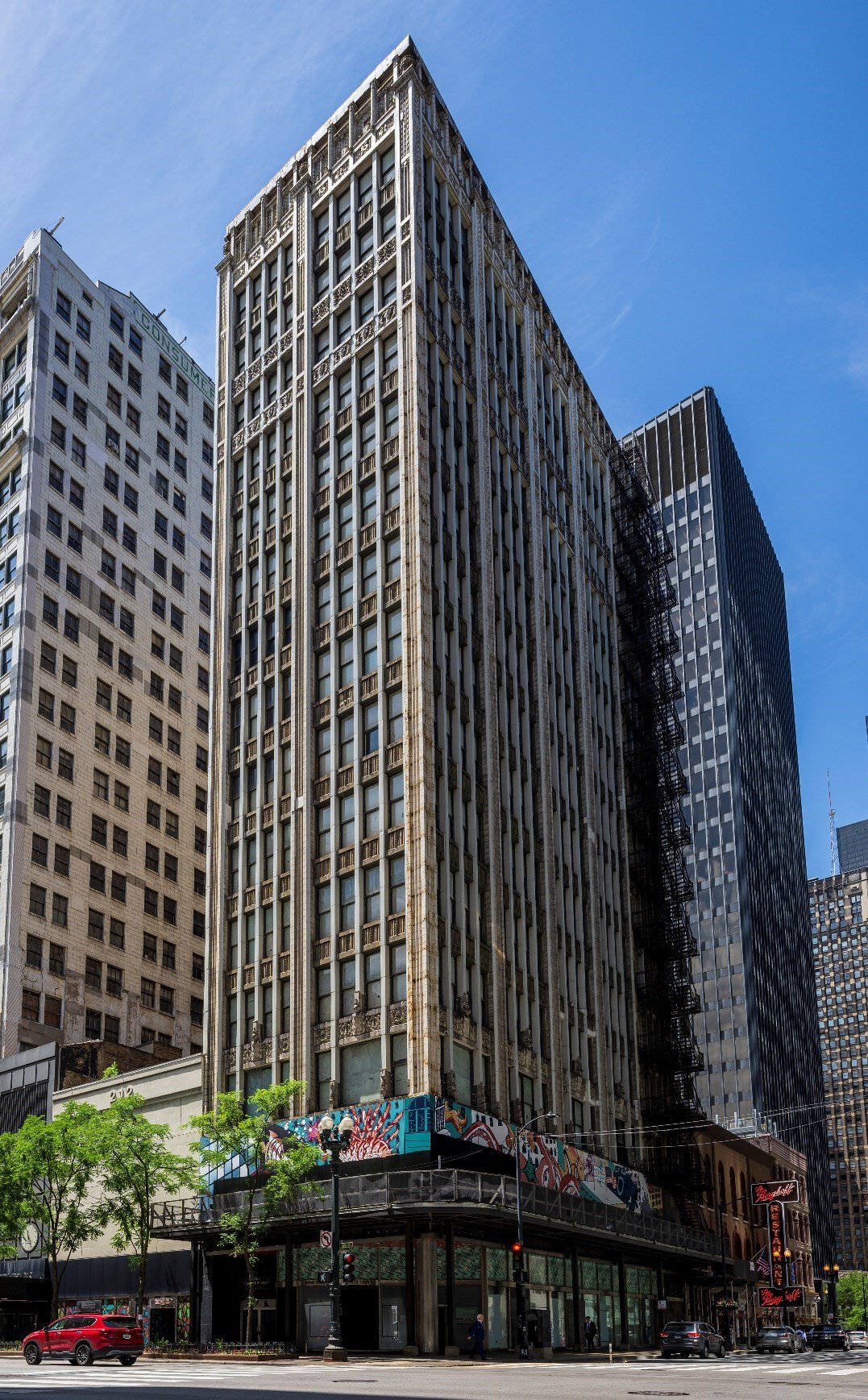 Chicago Preservationists Save Historic Skyscrapers from Demolition in United States