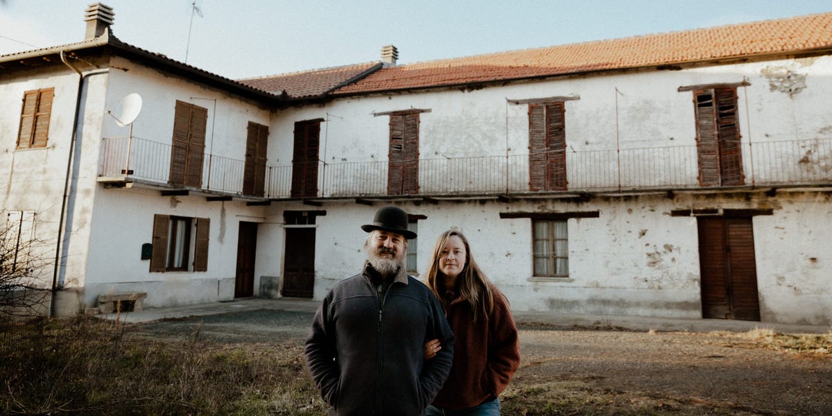 A millennial couple bought an old, abandoned farmhouse and moved to Italy. They said renovating it is a full-time job.