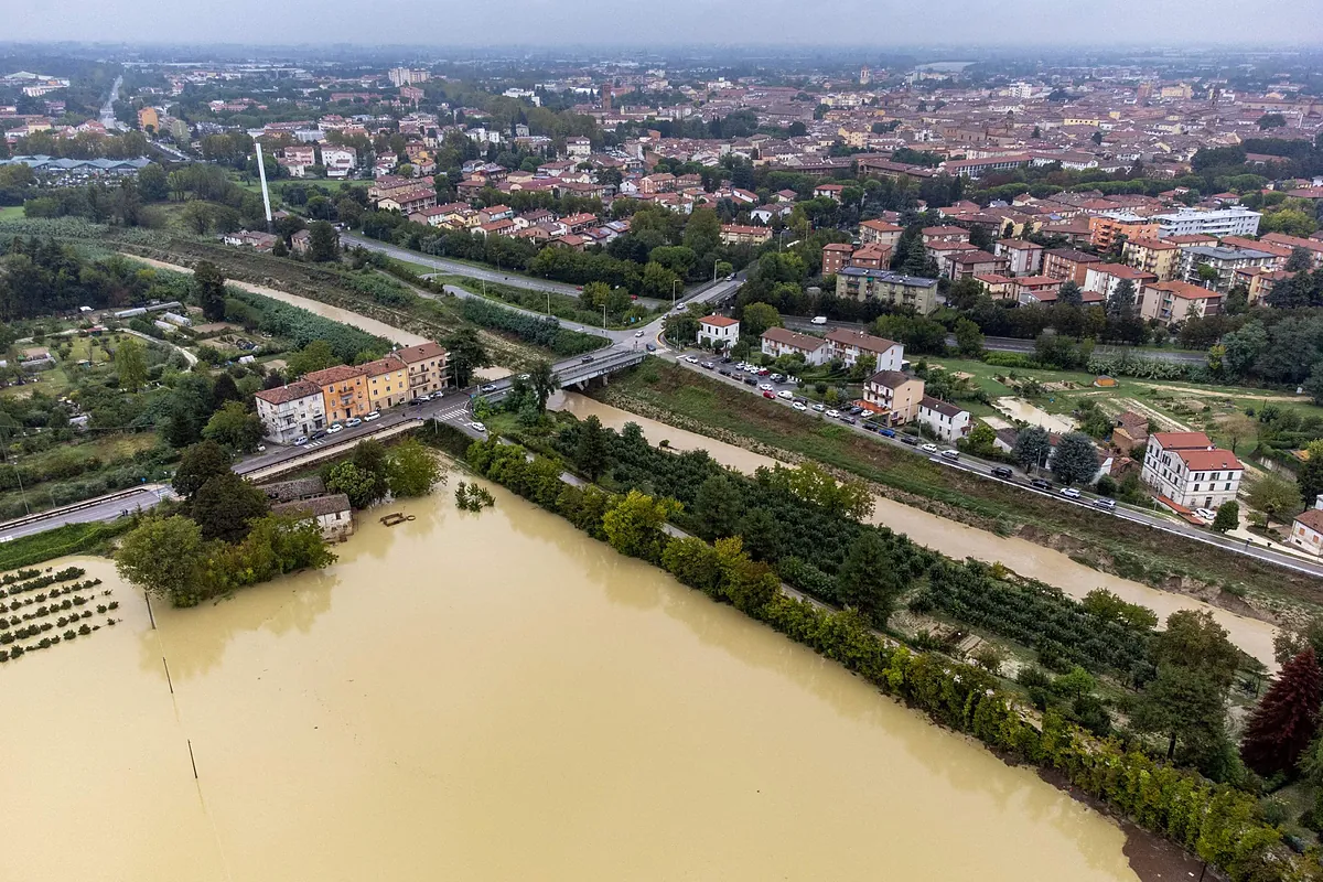 Al menos 1.000 evacuados por las inundaciones en el norte de Italia