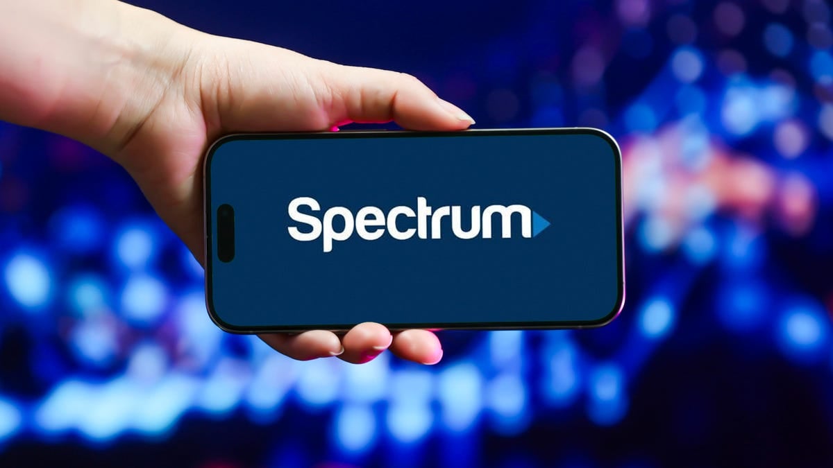 Spectrum Voluntarily Boosts Speeds, Lowers Internet Bundle Price