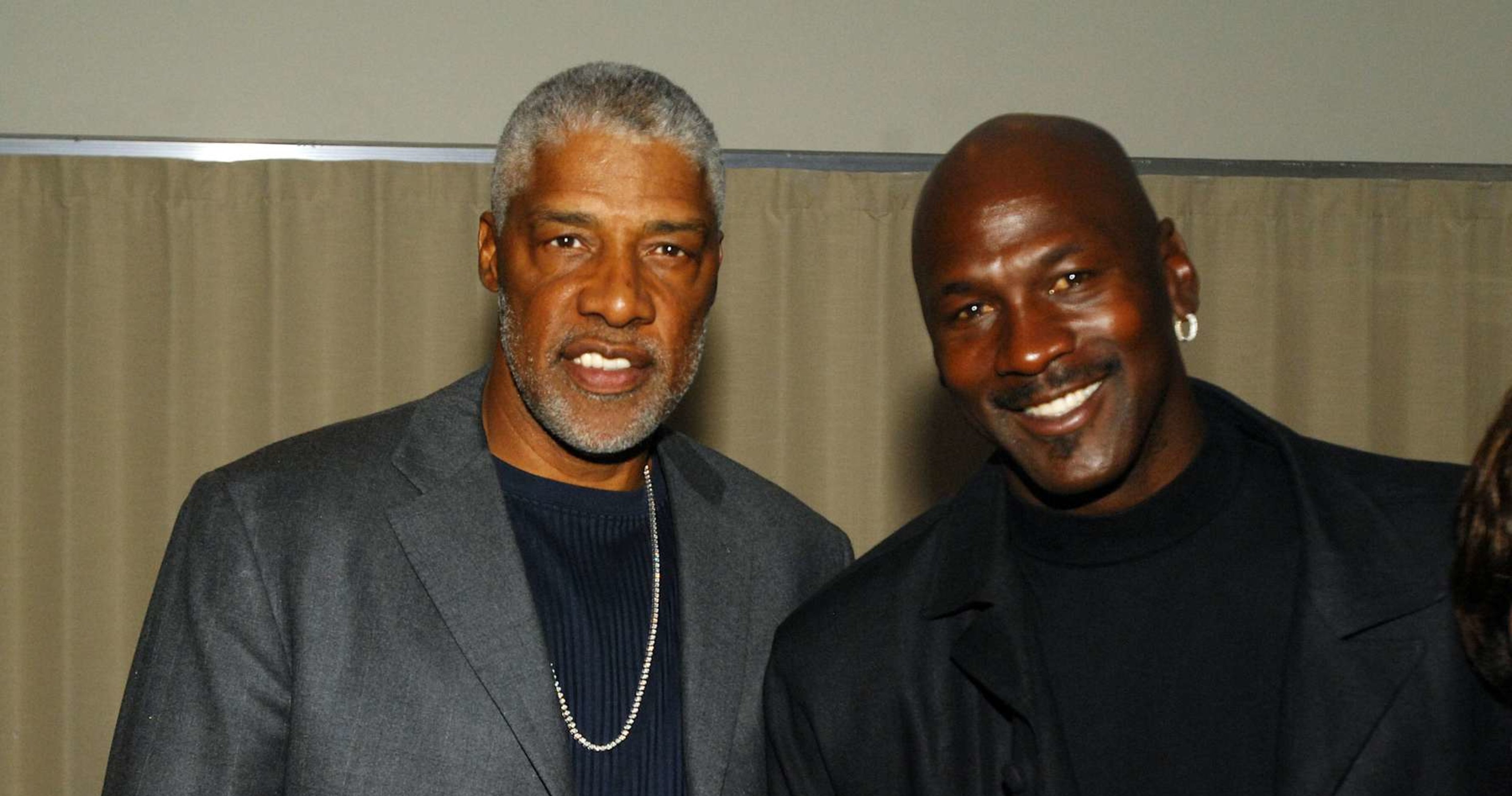 Michael Jordan, Julius Erving Autograph Card Sells for $780K at 'Holy Grails' Auction