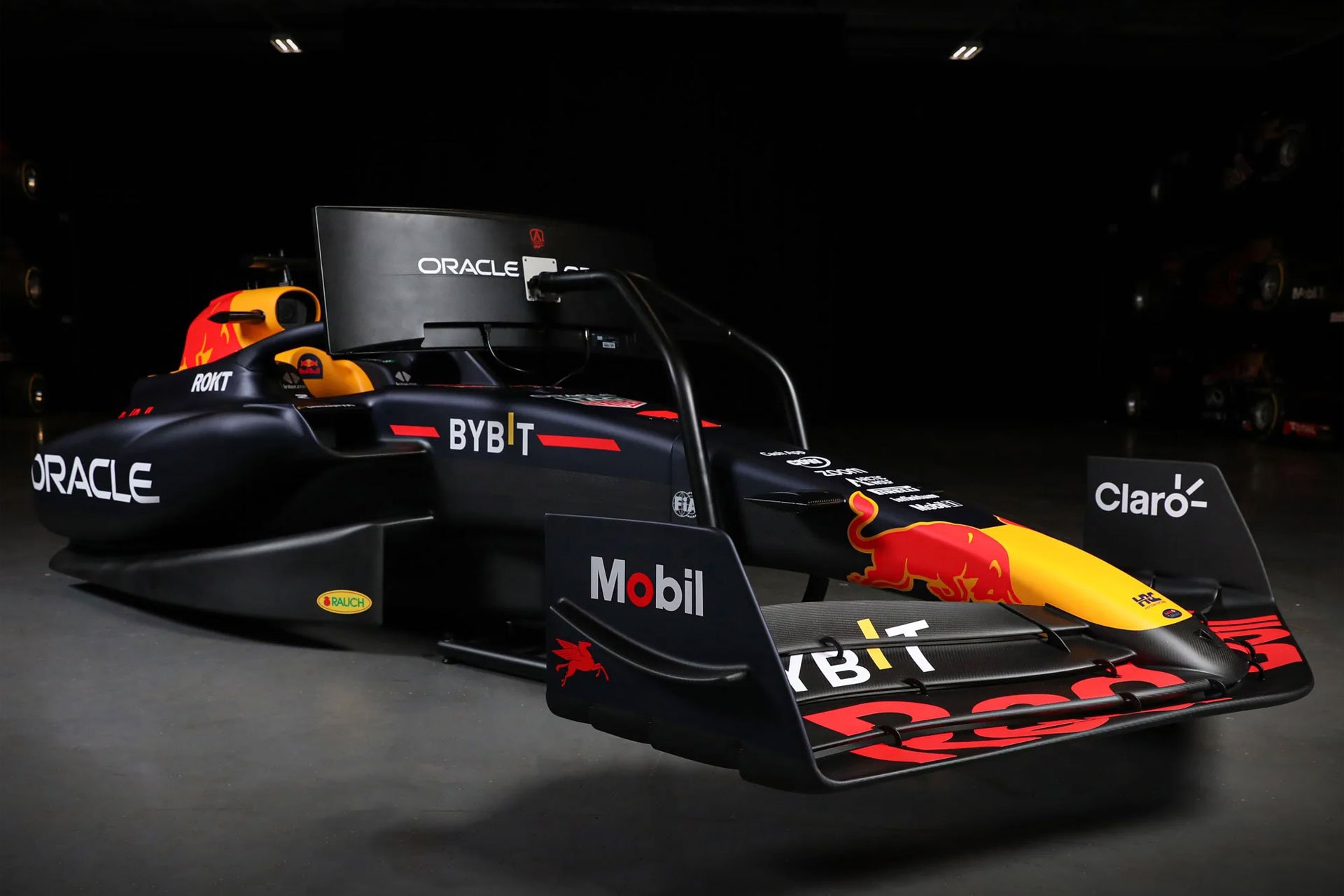 Oracle Red Bull Racing RB19 Motion Simulator