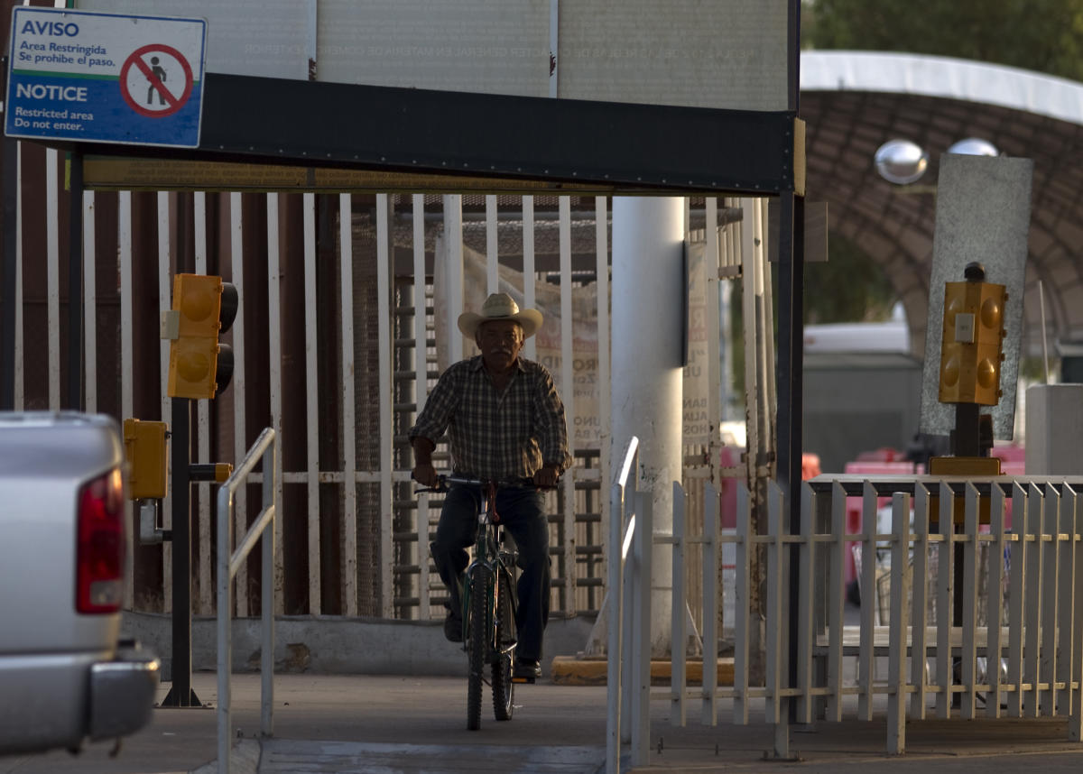 Mexican authorities uncover 24 drug cartel surveillance cameras in city on the border with Arizona