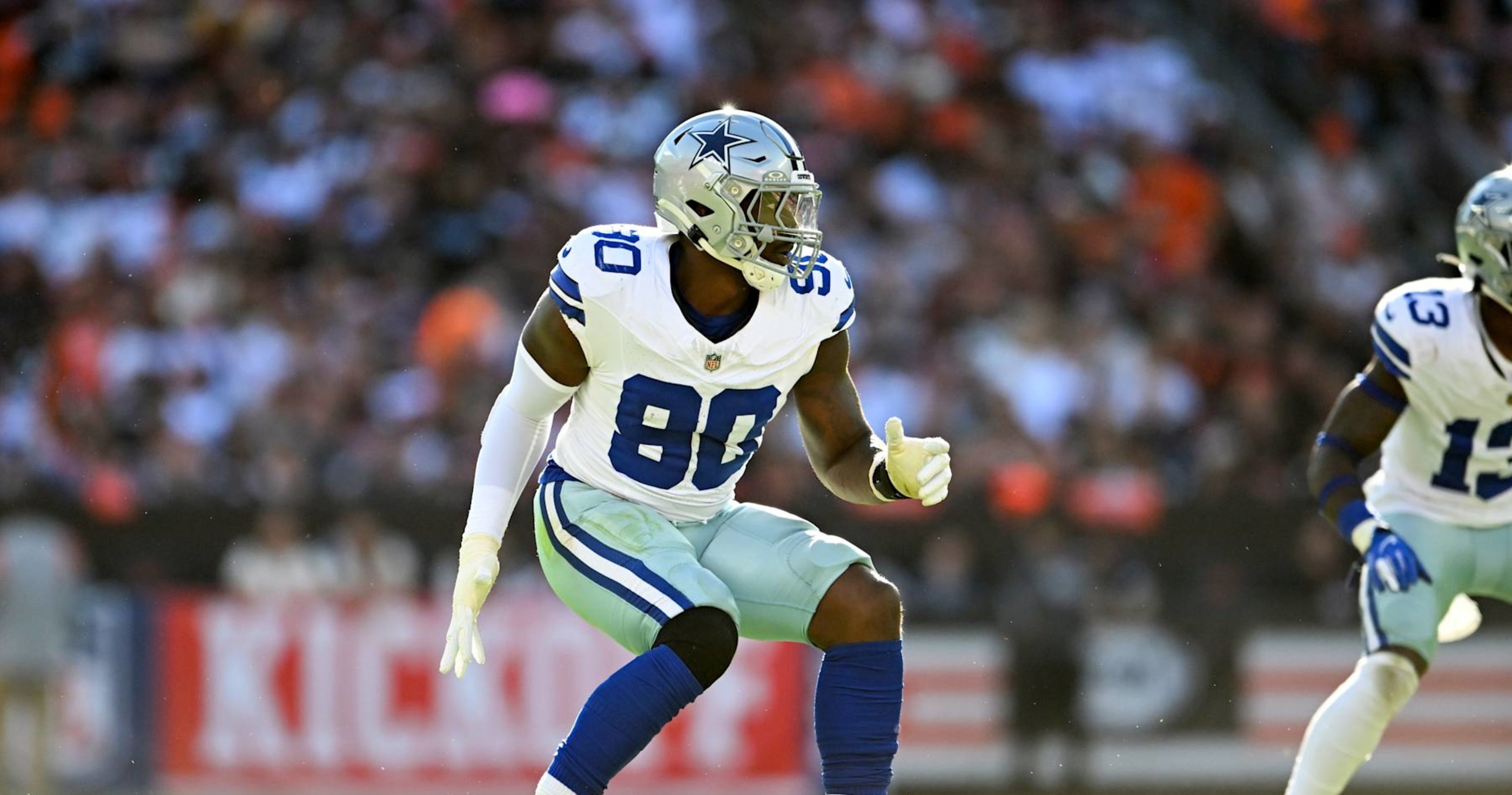 Cowboys Rumors: DeMarcus Lawrence Expected to Miss 'Multiple Weeks' with Foot Injury