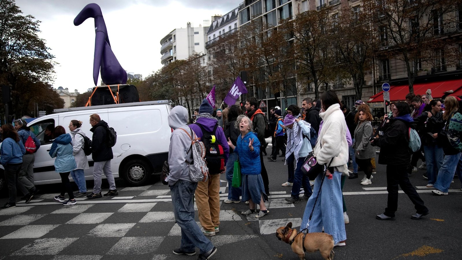 Hundreds rally in the streets of Paris to support world abortion rights