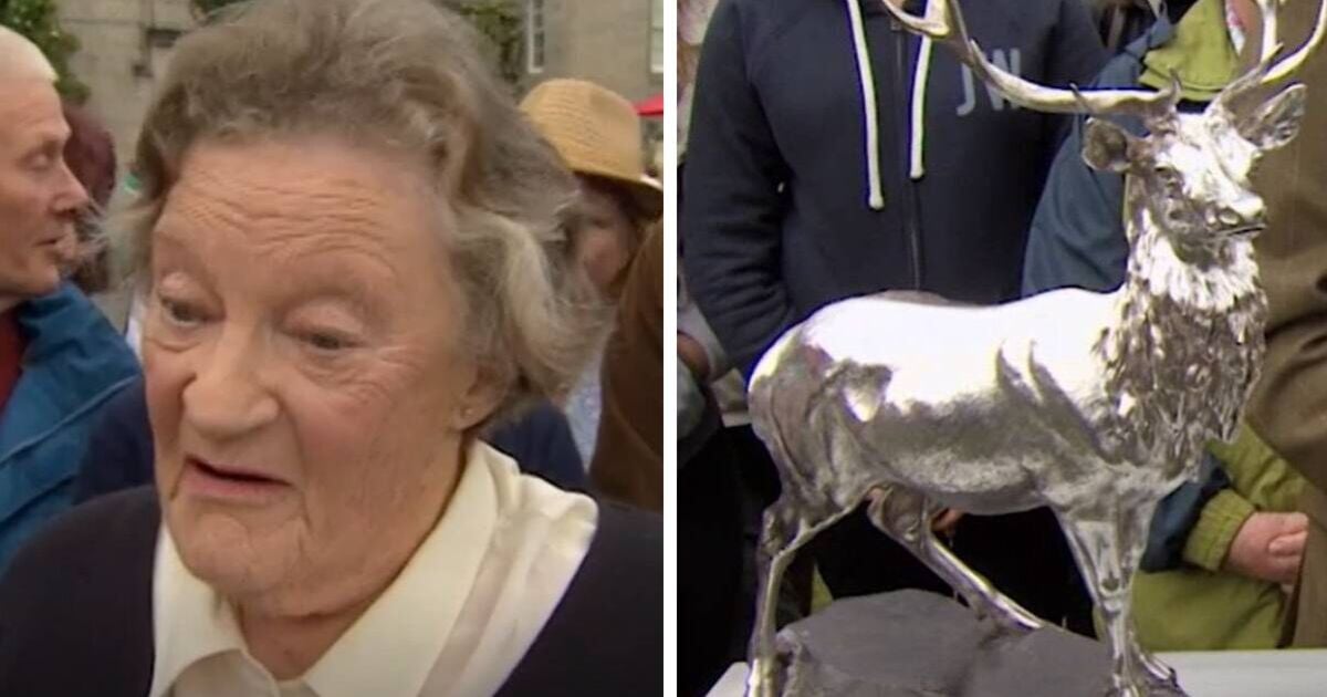 Antiques Roadshow guest gasps as grandparents' wedding present worth 'big bucks'