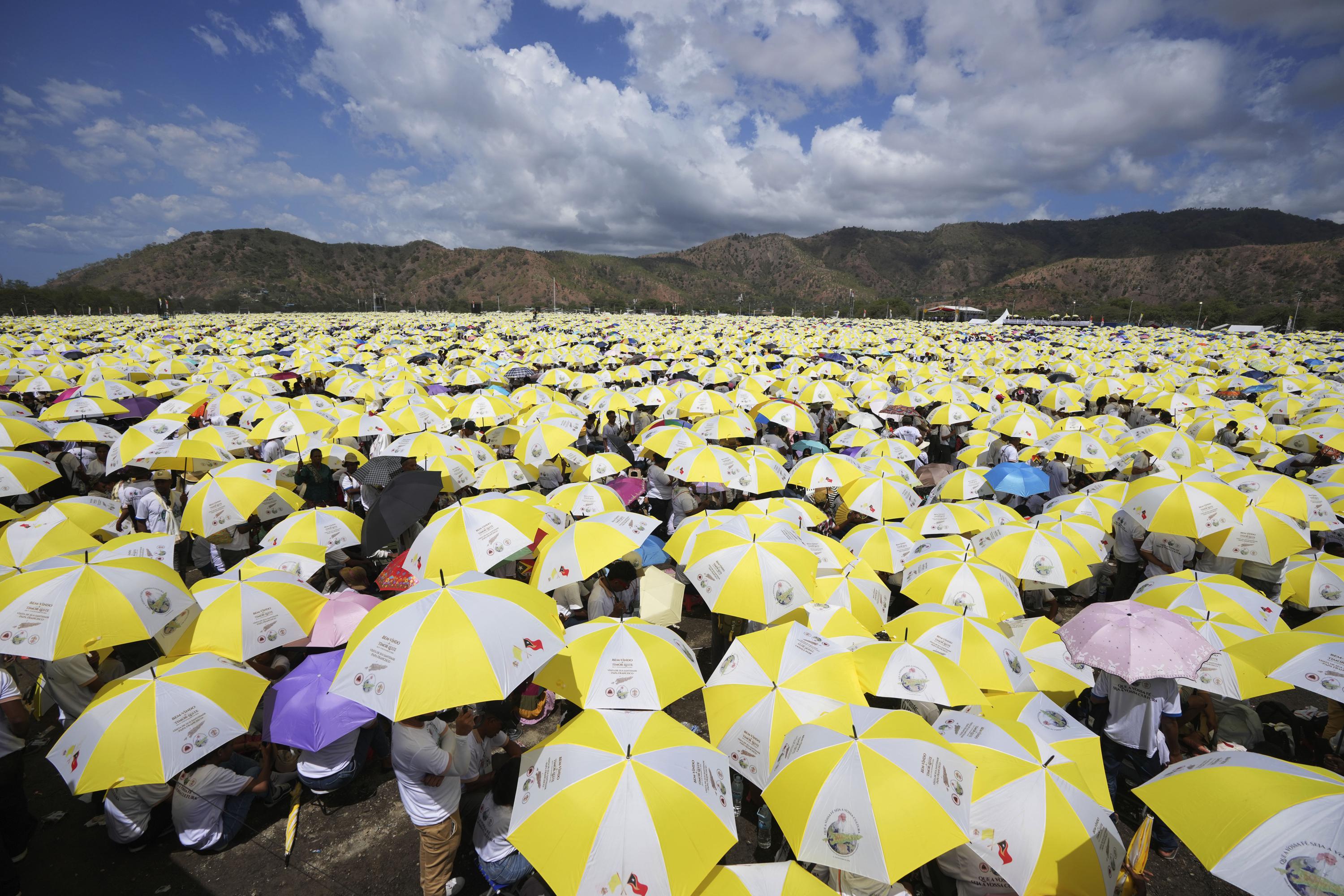 AP PHOTOS: Pope Francis concludes Asia-Pacific visit to 4 countries in his longest trip ever