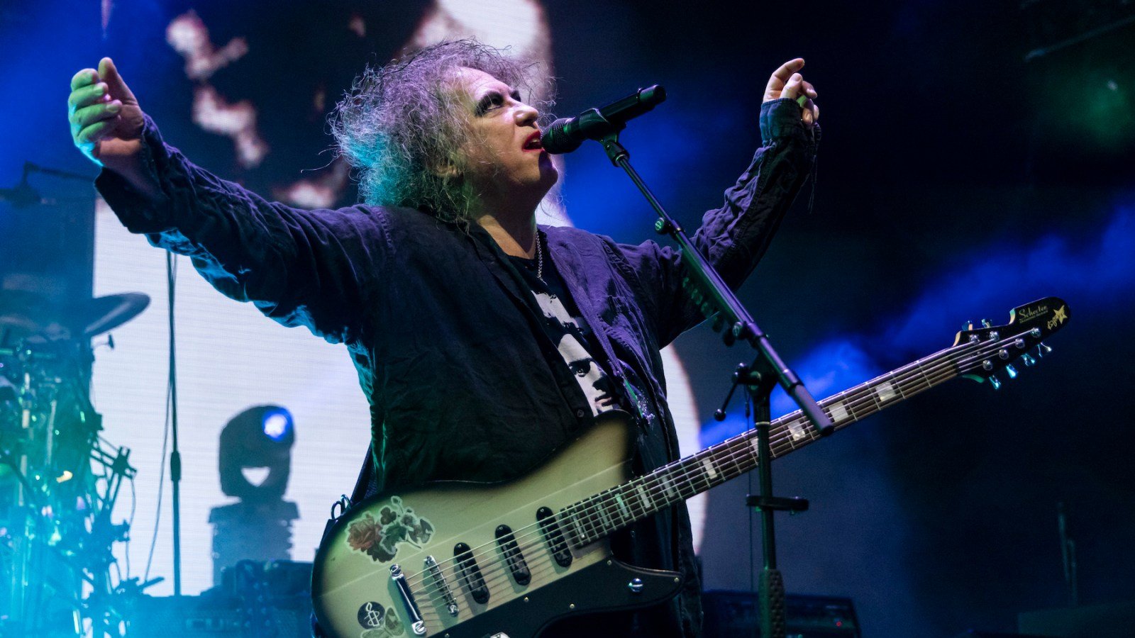 Are the Cure Finally Releasing Their Long-Awaited Album in Six Weeks?