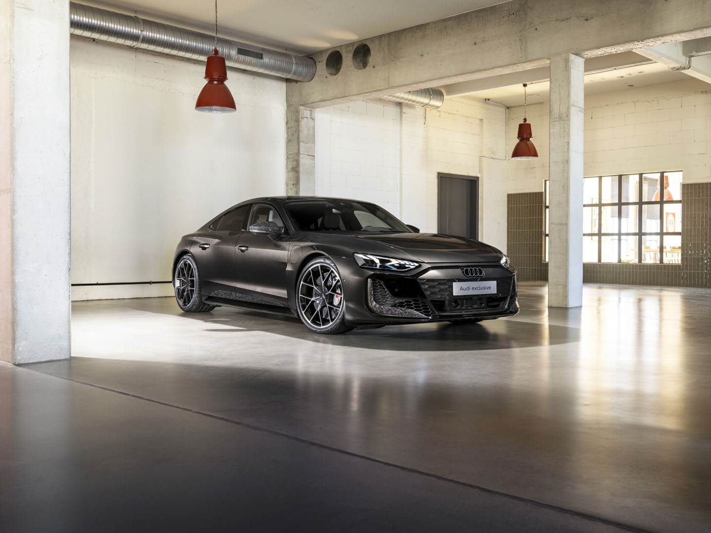 Audi Reveals New 1-of-299 e-tron GT Audi exclusive Edition