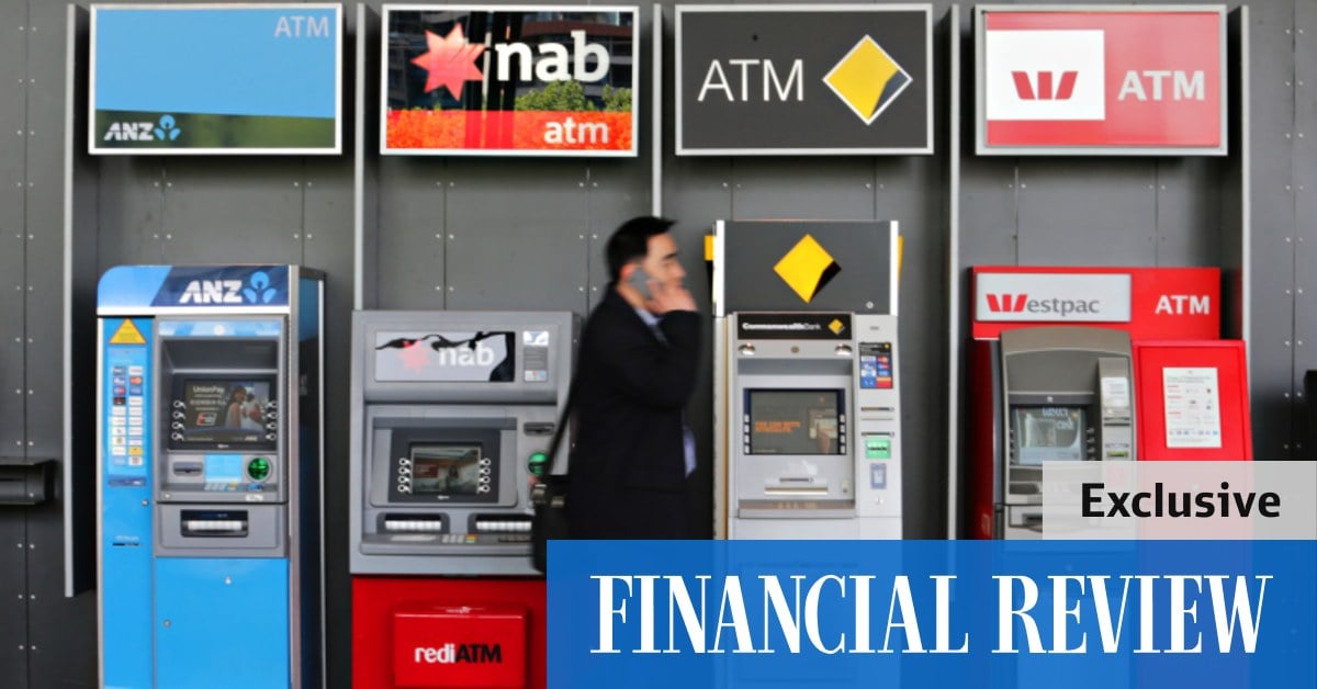 Australian Prudential Regulation Authority: Bank investors face $1b franking credit hit