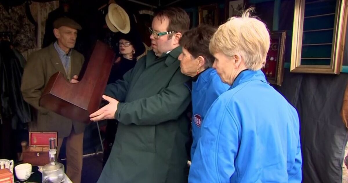 Bargain Hunt chaos as stall holder fumes 'get out' at team after rude item snub