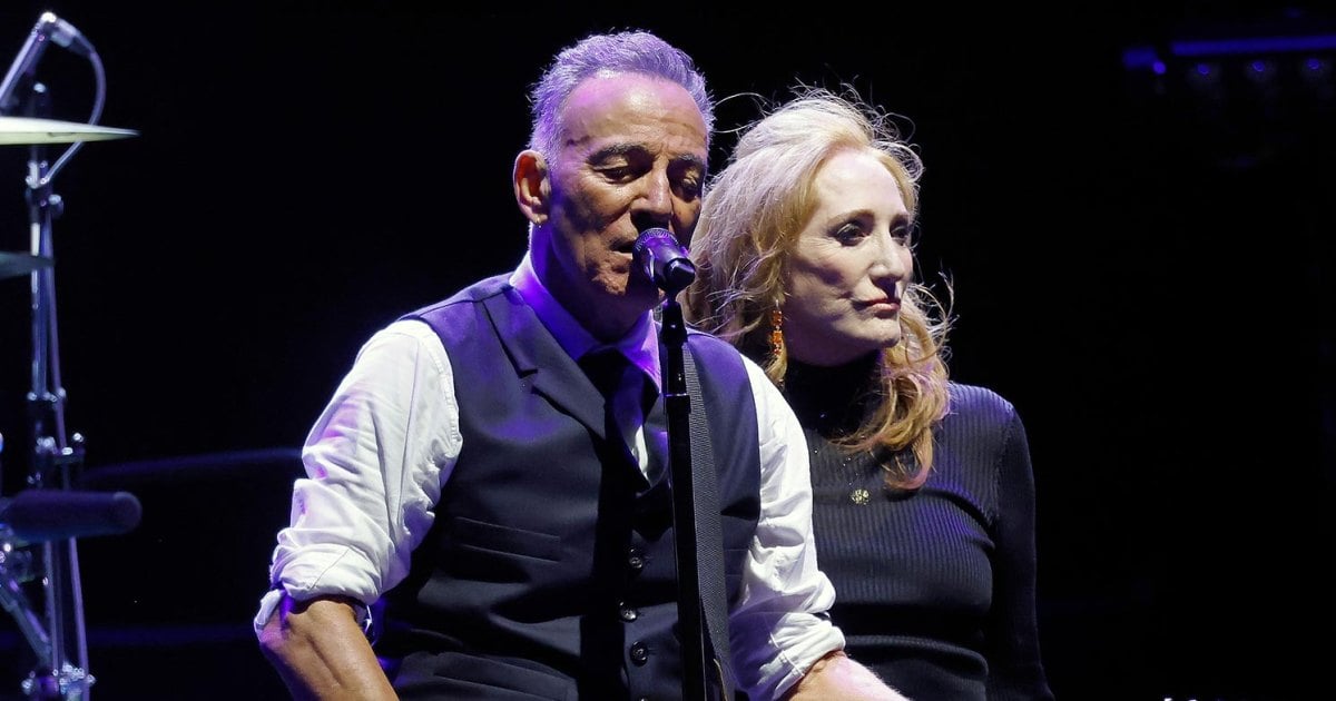 Bruce Springsteen's Wife Patti Scialfa Performs Duet After Cancer Reveal