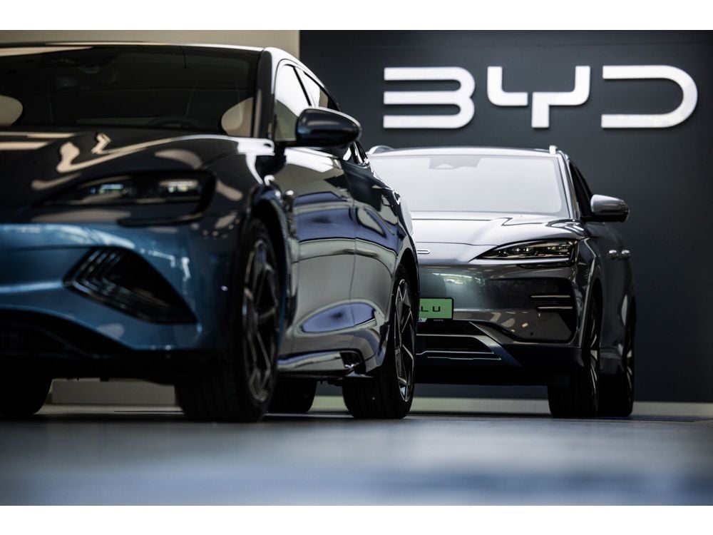 BYD Lifts Annual Sales Target to 4 Million EVs, Plug-in Hybrids