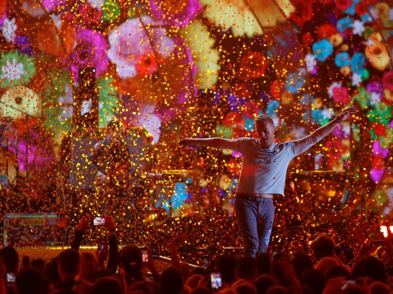 'Coldplay tour will boost Hong Kong's concert economy'