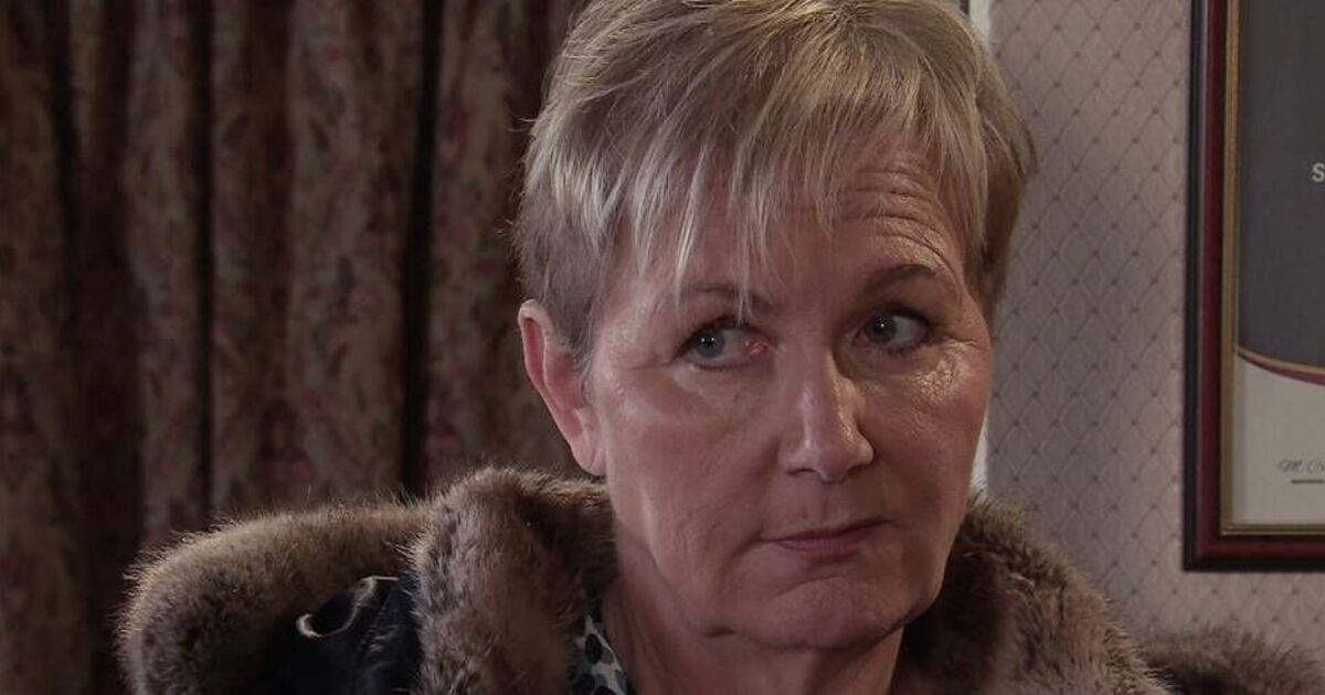 Coronation Street's Sue Cleaver replaced as 'dream job' comes to an end 