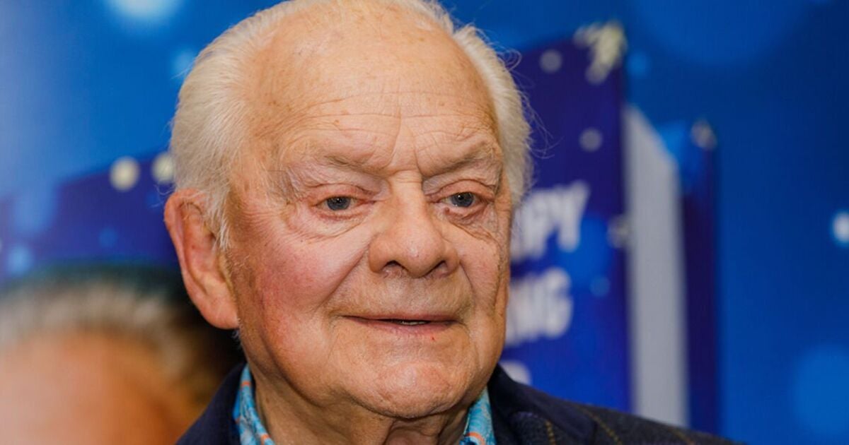 David Jason was 'nearly eaten' while filming iconic Only Fools and Horses episode