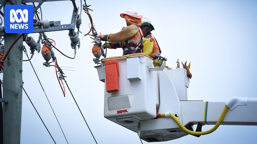 Disaster relief grants of up to $10,000 offered to Tasmanians impacted by power outages