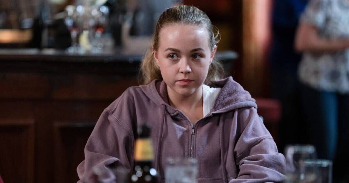 EastEnders' Chelsea's guilt exposed as Amy struggles after devastating club crush