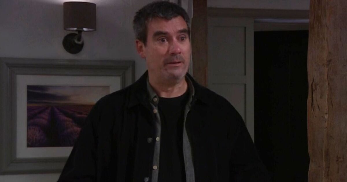 Emmerdale fans make Cain Dingle request as villain is finally left 'squirming'