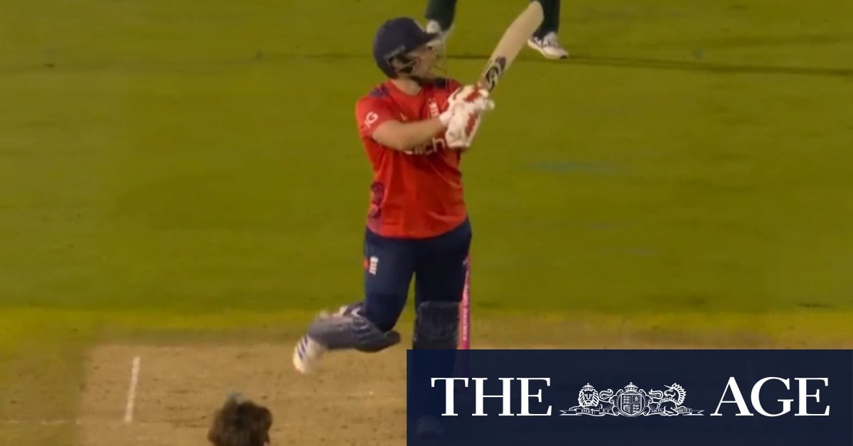 England levels T20 series against Aussies