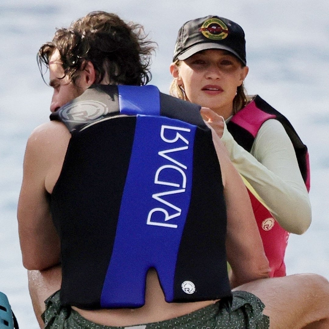  Gigi Hadid and Bradley Cooper Show Sweet PDA on Yacht in Italy 