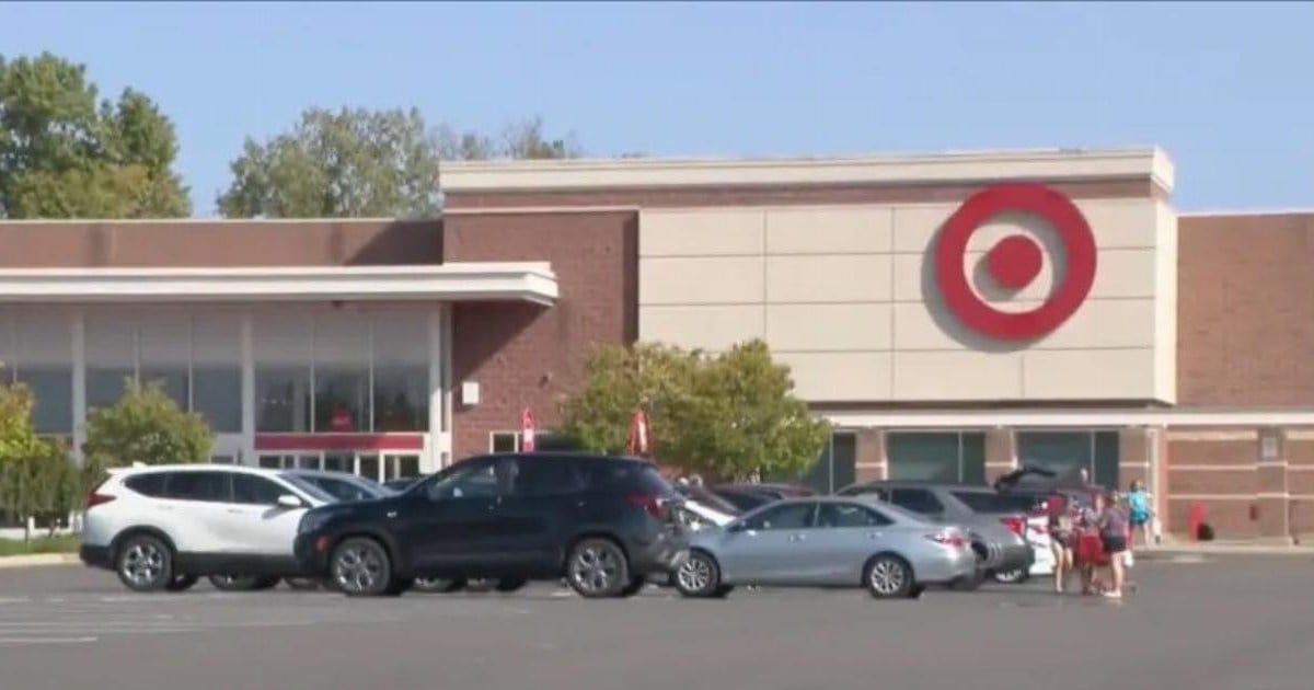 Girl, 8, drives herself 10 miles to store and goes shopping on her own