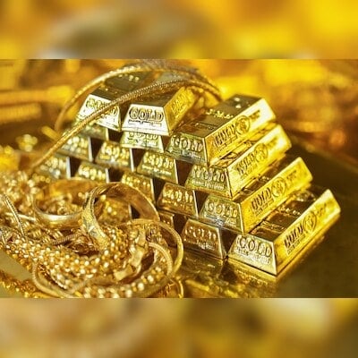 Gold price slipped Rs 10 to Rs 77,390, silver falls by Rs 100 to Rs 94,900