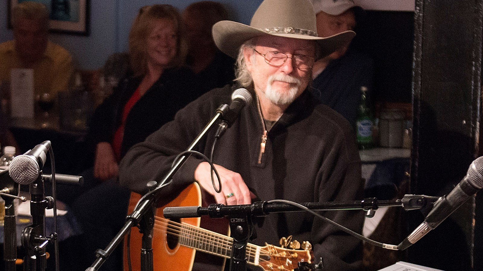 Hugh Prestwood, Whose Country Songs Were Cut by Randy Travis and Trisha Yearwood, Dead at 82