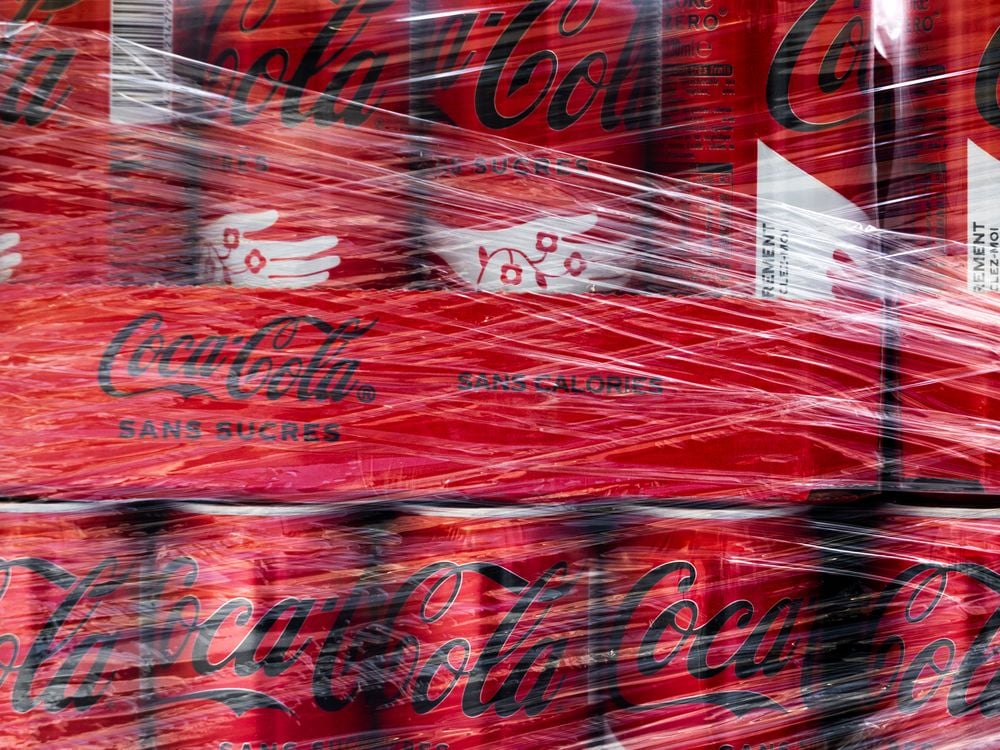 Investors pile into Coca-Cola and Colgate as recession fears grow