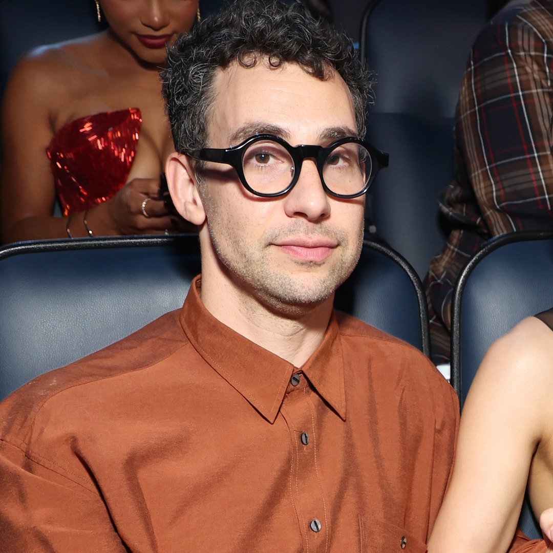  Jack Antonoff Addresses Using Earplugs During Katy Perry's Performance 