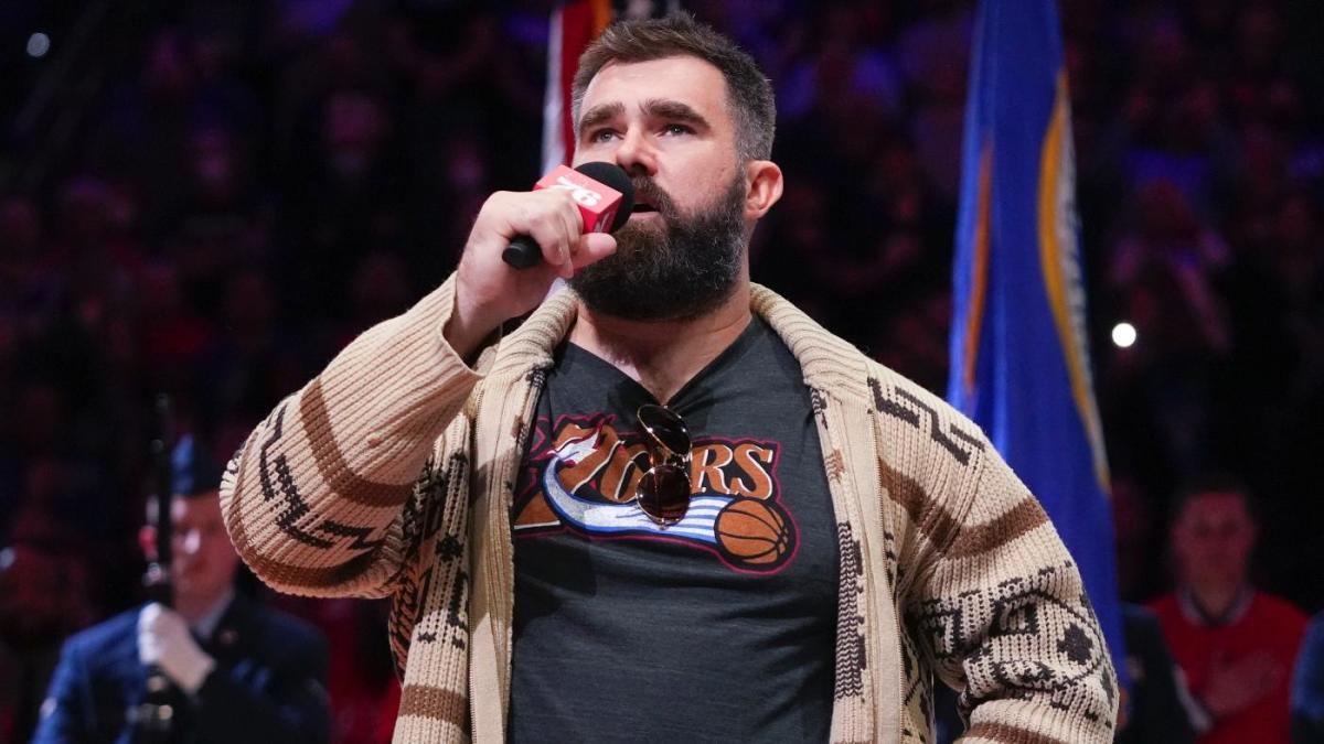  Jason Kelce weighs in on potential new 76ers arena, explains why process bothers him: 'I really hate it' 