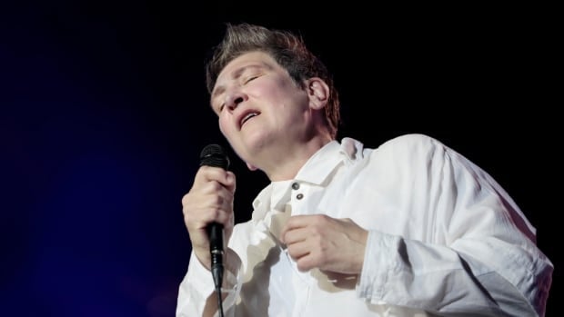 k.d. lang to reunite with Reclines for first time in 35 years at CCMA awards