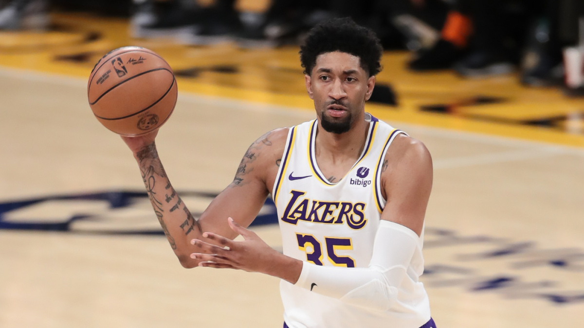  Lakers lose Christian Wood for at least eight weeks after left knee surgery 