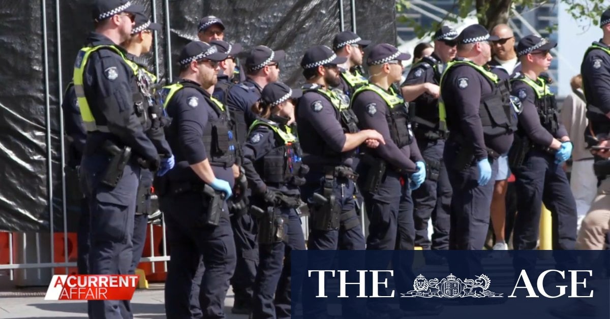 Melbourne protestors plan to put 'bodies on the line' for anti-war cause