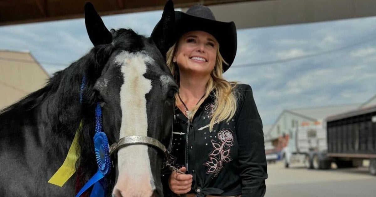 Miranda Lambert Celebrates Her Horses Winning Blue Ribbons at State Fair