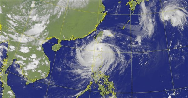 Outer rim of Typhoon Krathon reaches Taiwan