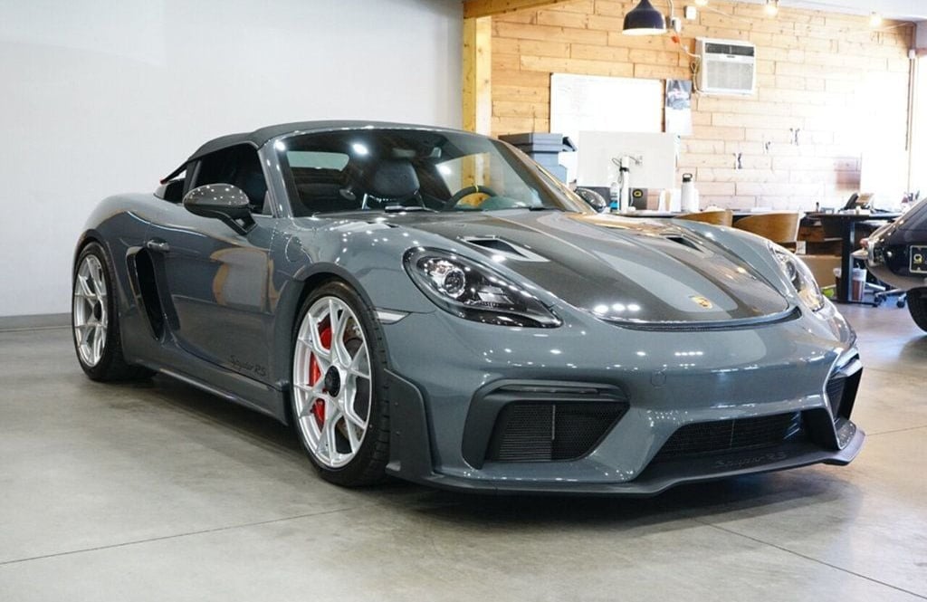 Paint-to-Sample Grigio Telesto 2024 Porsche 718 Spyder RS For Sale