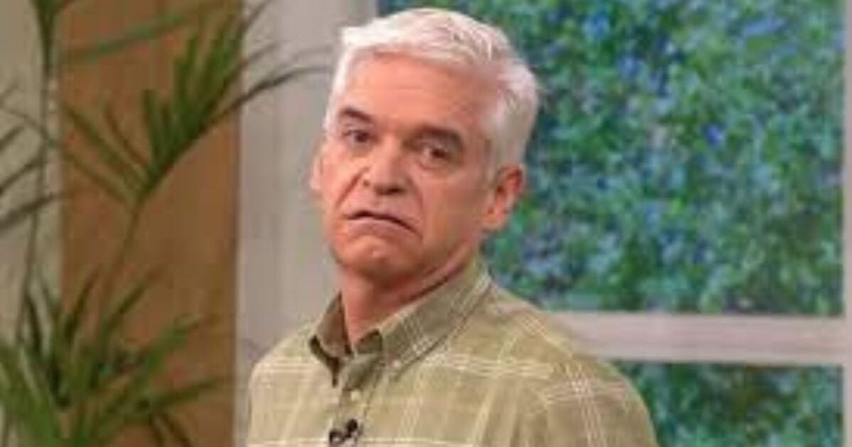 Phillip Schofield's daughter bursts into tears and declares 'I'm so proud'