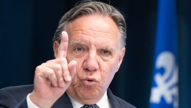 Quebec premier pushes for plan to improve manners, discipline in schools