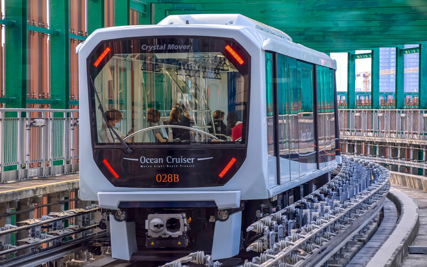 Ride the LRT for free during the National Day holidays