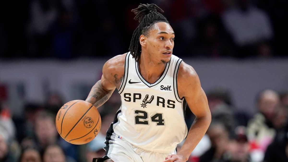  Spurs' Devin Vassell recovering from foot surgery, will miss start of 2024-25 season 