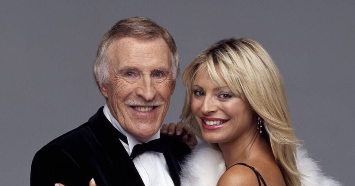 Strictly Come Dancing fans moved to tears by tributes to stars who passed away