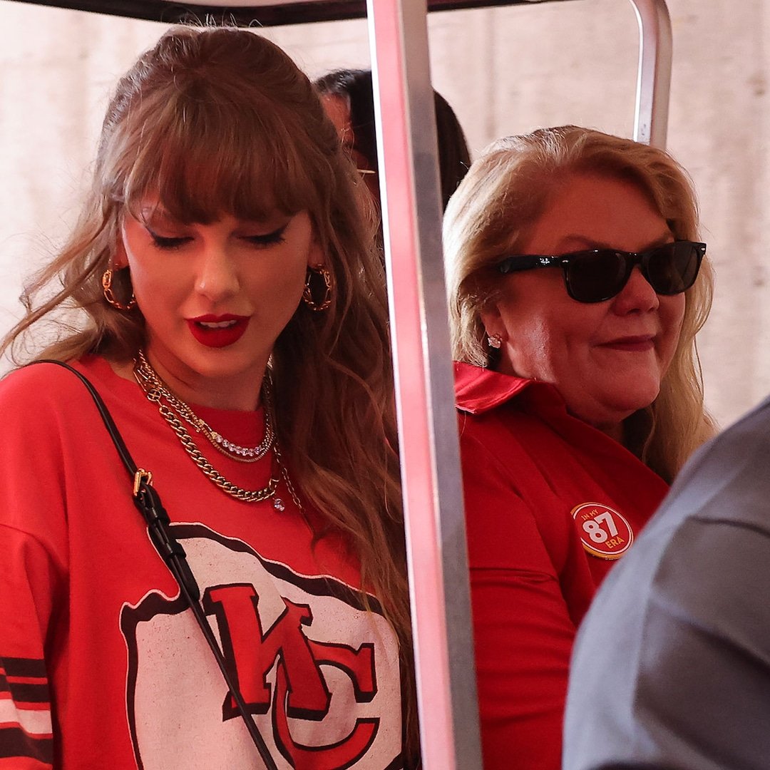  Taylor Swift's Mom Wears Sweet Tribute to Travis Kelce at Chiefs Game 