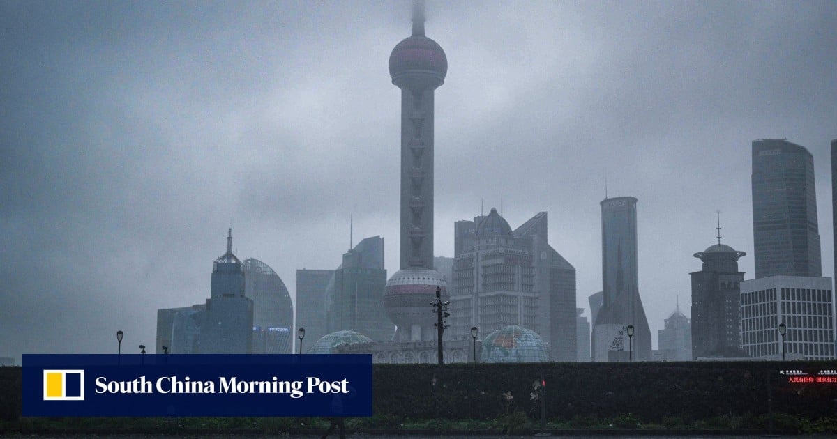 Thousands of rescuers on standby in China as Typhoon Bebinca hits Shanghai