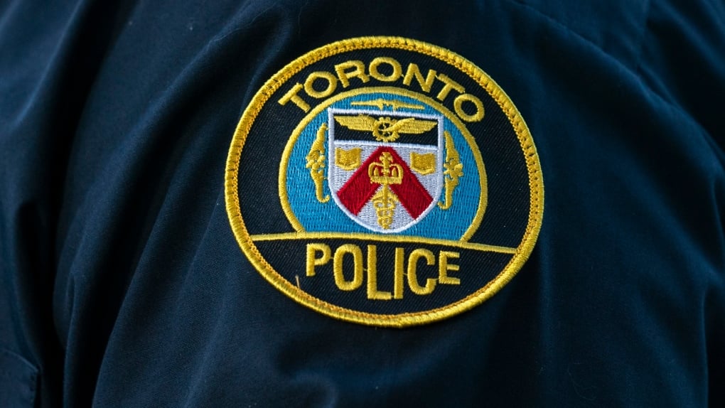 Toronto police officer seriously injured after being 'slashed in the arm'