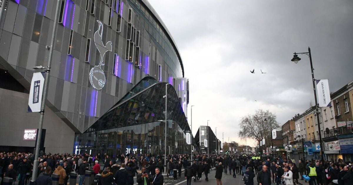 Tottenham vs Qarabag kick-off delayed as pre-match chaos holds up Europa League tie